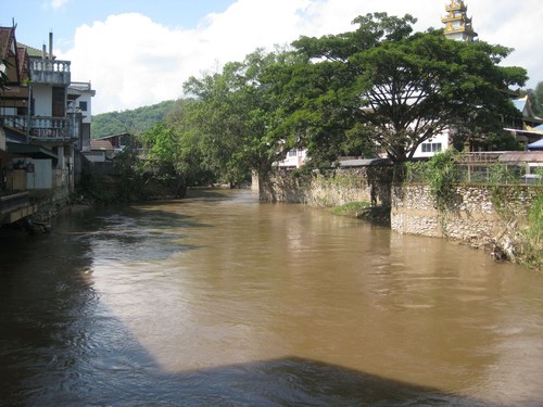 river_near_Myanmar_cross_point